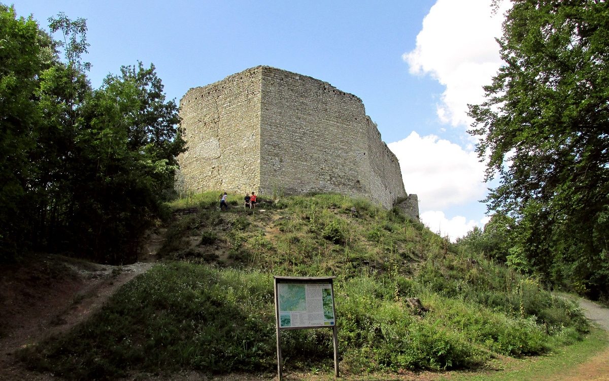 mecsek castle