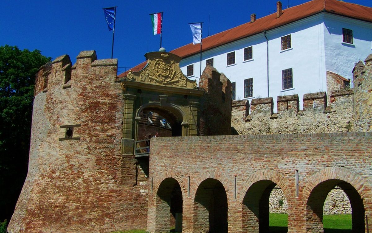 siklos castle