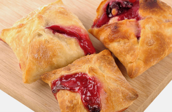 Puff pastries with jam